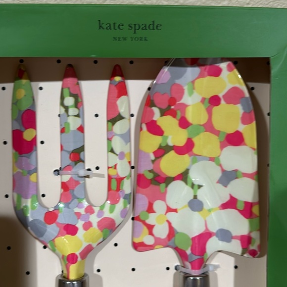 Kate Spade New Floral Dot garden tool set - Picture 3 of 4
